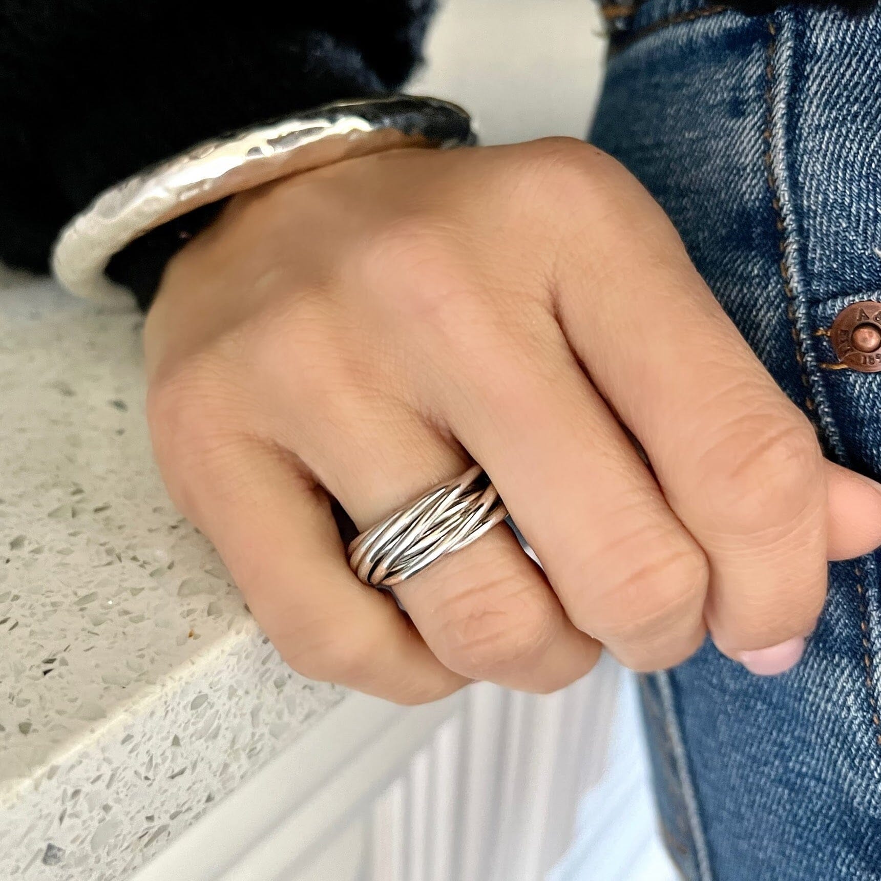 high polished sterling silver interlocked ring - Amuse Me