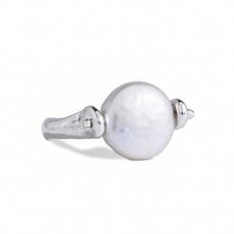 Pearls Please Ring