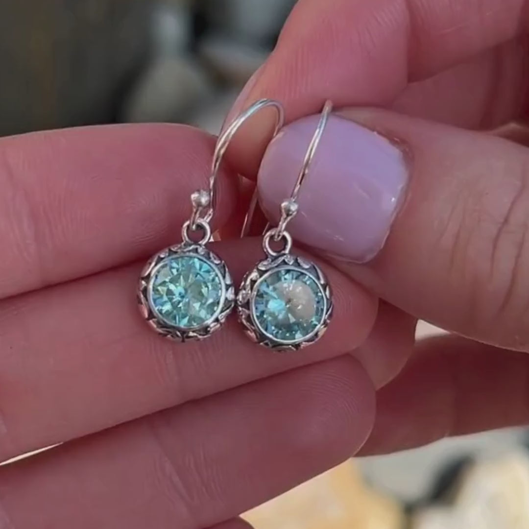 Cruising Earrings