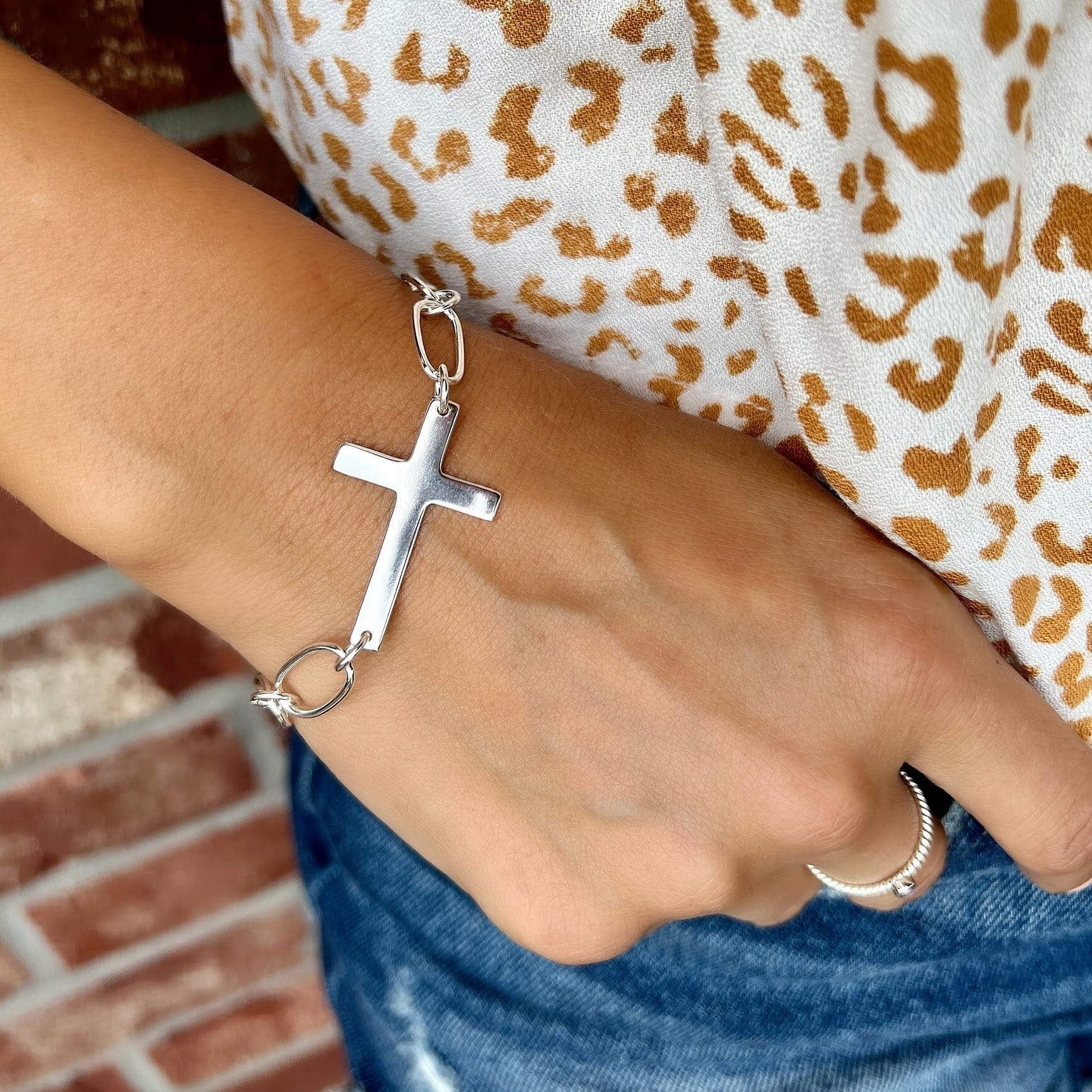 Cross bracelet in .925 sterling silver