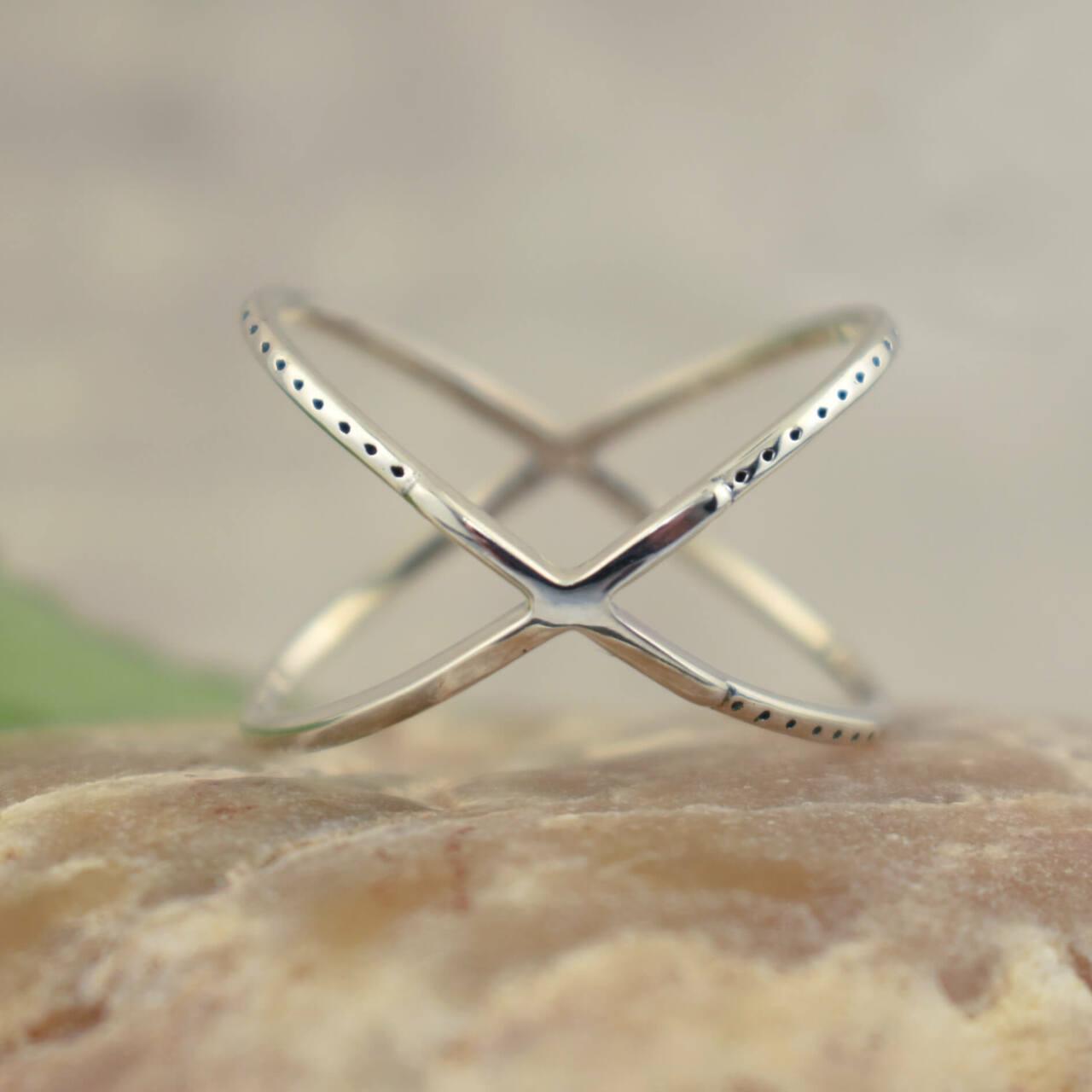 Minimalist sterling silver Crossroad Ring