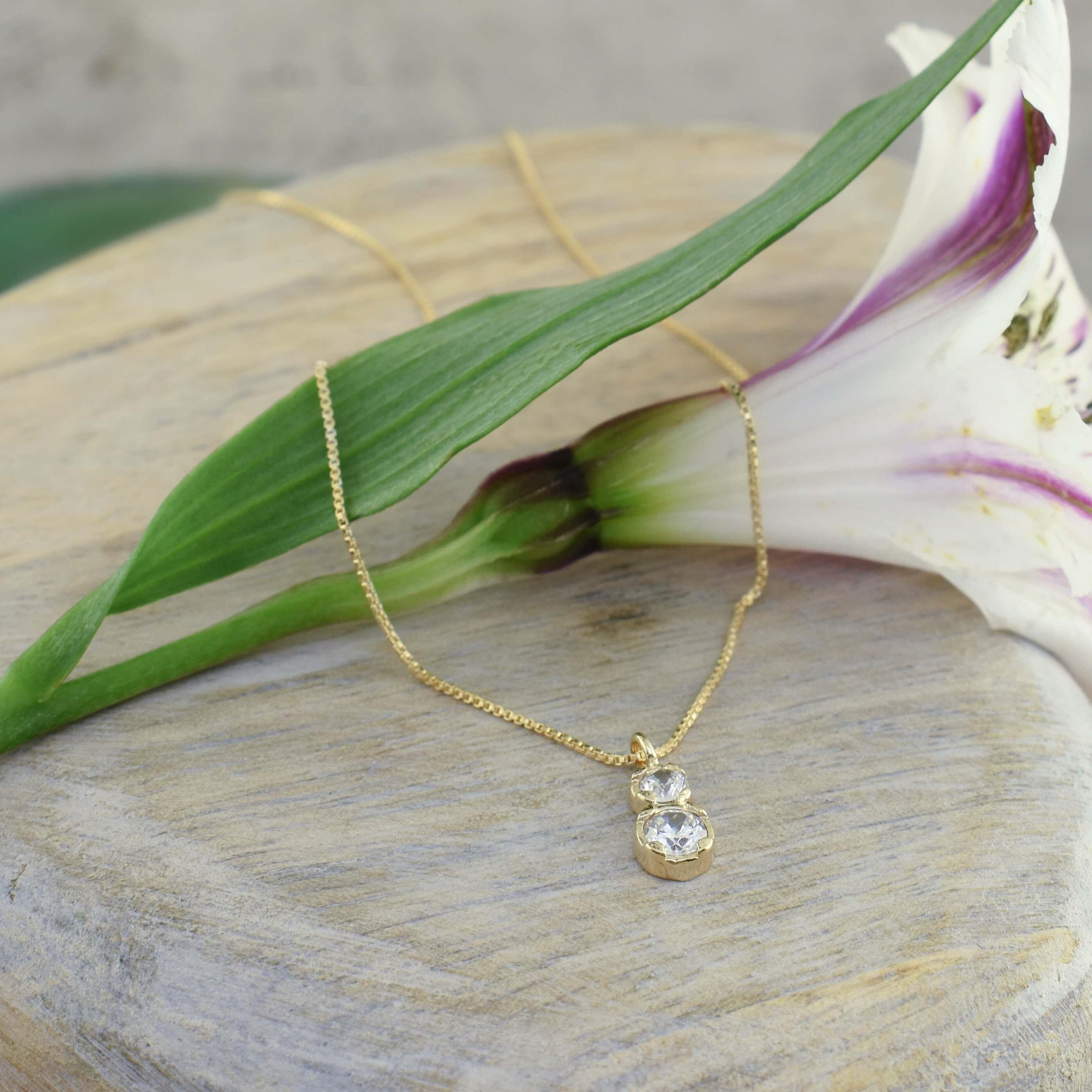 Handcrafted gold-filled necklace with stones